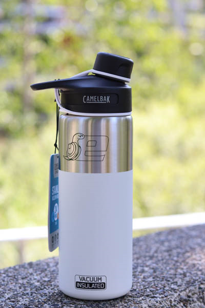 Water Bottle: Stainless Vacuum Insulated Camelbak (sku 10773802) (SKU 1077380229)