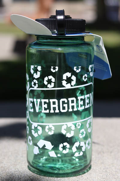Water Bottle: Evergreen Recycles (SKU 1043856529)